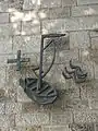 Ornamente an der Ostseite der Kirche