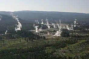 Luftaufnahme des oberen Geysir-Beckens