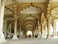 Im Innern des Diwan-i-Am (Hall of Public Audience)