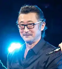 Akio Otsuka sprach Jeralt sowie den Erzähler in der japanischen Synchronisation.