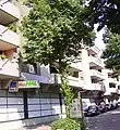 Supermärkte und Wohnhäuser