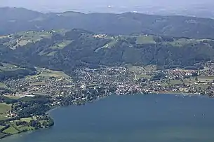 Altmünster vom Traunstein aus gesehen