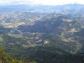 Blick über Alto Caparo von Camp Tronqueira