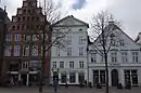 Wohn- und Geschäftshaus