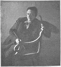 Anton Schöner, Foto mit Autogramm vermutlich um 1895 (re: Selbstbildnis, 1903 oder davor)