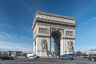 Ansicht des Bogens mit Place Charles de Gaulle