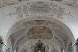 Stuckdekor am Chorbogen