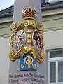 Postmeilensäule Auerbach/Vogtl. auf dem Altmarkt (Wappenstück)