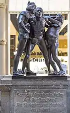 Die verzauberten Studenten. Bronzegruppe von Mathieu Molitor