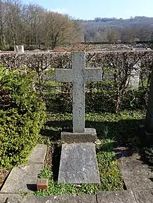 August Suter (1887–1965). Familiengrab auf dem Friedhof am Hörnli