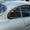 Hinteres Ausstellfenster eines Porsche 356 C