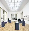 Ausstellungsansicht im ehemaligen Bildhaueratelier