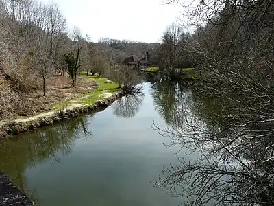 Die Auvézère oberhalb von La Forge