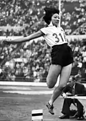 Ayako Yoshikawa erreichte Platz sechzehn