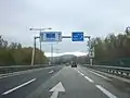 Über dem  Über­schwemmungs­gebiet der Donau