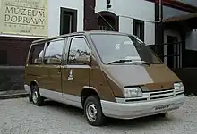 Der Prototyp BAZ MNA basiert auf der Plattform des Škoda Favorit und wurde im Werk Bratislava entwickelt, er sollte der Nachfolger des TAZ 1500 werden.