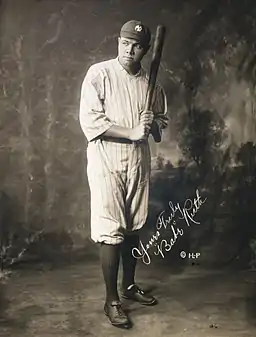 Ruth im Trikot der Yankees (1920)