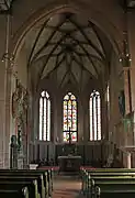 Chorraum der Kirche