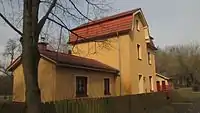 Ehemaliges Empfangsgebäude des Bahnhofs Nieder Neuendorf, 2017