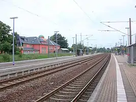 Bahnhof Niederwiesa mit Empfangsgebäude (2019)