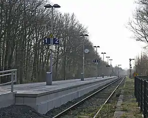 Bahnsteig in Rhade, 2015