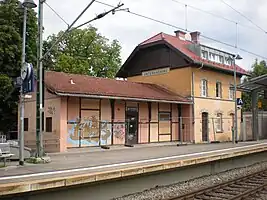 Empfangsgebäude