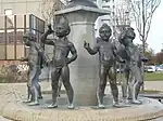 Kinderfiguren am „Brunnen der Jugend“