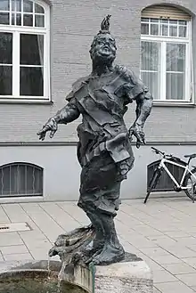 Der Bally-Prell-Brunnen vor dem Haus in der Leopoldstraße 77