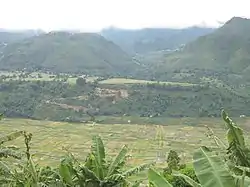 Blick über das Indrawati-Tal nach Bhimtar