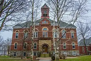 Barry County Courthouse, gelistet im NRHP Nr. 81000303