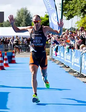 Bas Diederen beim Twinfield Triathlon Veenendaal,Staatsmeister Triathlon-Kurzdistanz, 2013