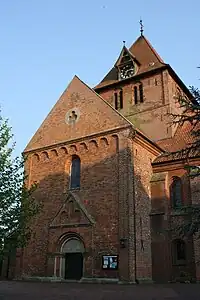 Nördlicher Querhausgiebel