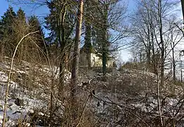 Burgstall im Westen. Jänner 2021