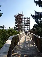 Blick auf den "Baumwipfelpfad Saarschleife"