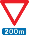 B3: Vorfahrt gewähren! (in 200 m)