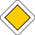 B9: Vorfahrtstraße