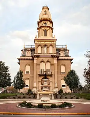 Logan County Courthouse in Bellefontaine, gelistet im NRHP mit der Nr. 73001497