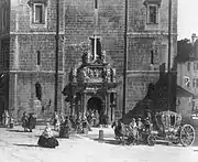Renaissance-Portal in der Westturmfront, von Christoph Walther IV und Melchior Jobst (1589).
