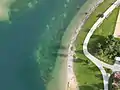 Nahe Luftaufnahme über dem Bergfeldsee
