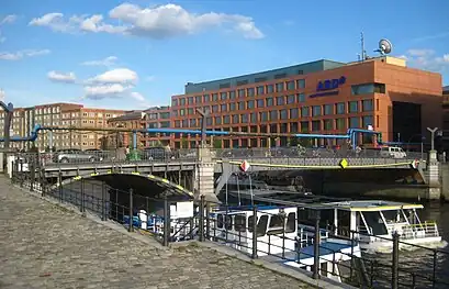 Marschallbrücke, 1995–1998