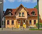Berliner Allee 109:Flora-Apotheke
