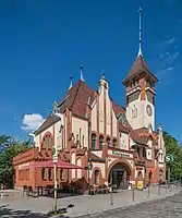 Empfangsgebäude