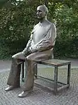 Bertolt Brecht-Denkmal vor dem Berliner Ensemble