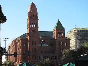 Das Bexar County Courthouse in San Antonio, gelistet im NRHP mit der Nr. 77001426