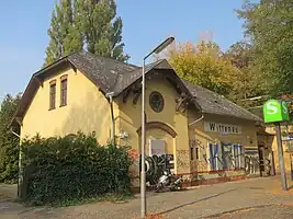 Empfangsgebäude der S-Bahn-Station