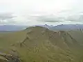 Blick vom Gipfel des Lurg Mhòr zum Bidein a’ Choire Sheasgaich