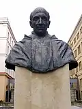 Pedro Arrupe(Denkmal vor der Universidad de Deusto, Bilbao)
