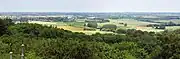 Blick von der Aussichtsplattform auf dem Bergfried nach Norden in das Leinetal