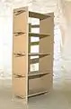Regal: Falt- und Steckprinzip