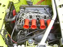 Motor BMW 2002 tii Alpina A4 mit Kugelfischer-Einspritzung und Alpina-Einzeldrosselanlage